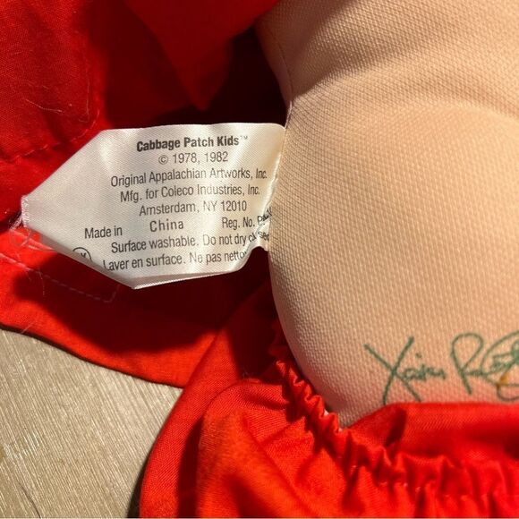 Rare Vintage 1984 Red Hair Blue Eyes Cabbage Patch Doll​​ - Picture 3 of 3